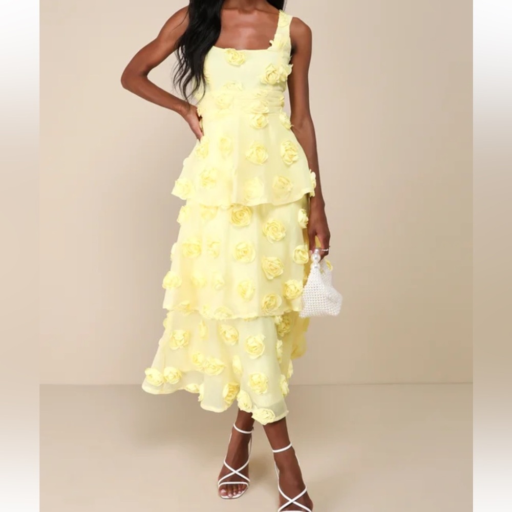 NWOT Lulu's Yellow Rosette Tiered Midi Dress